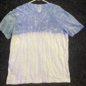 American eagle men’s medium blue and white tie dye tee